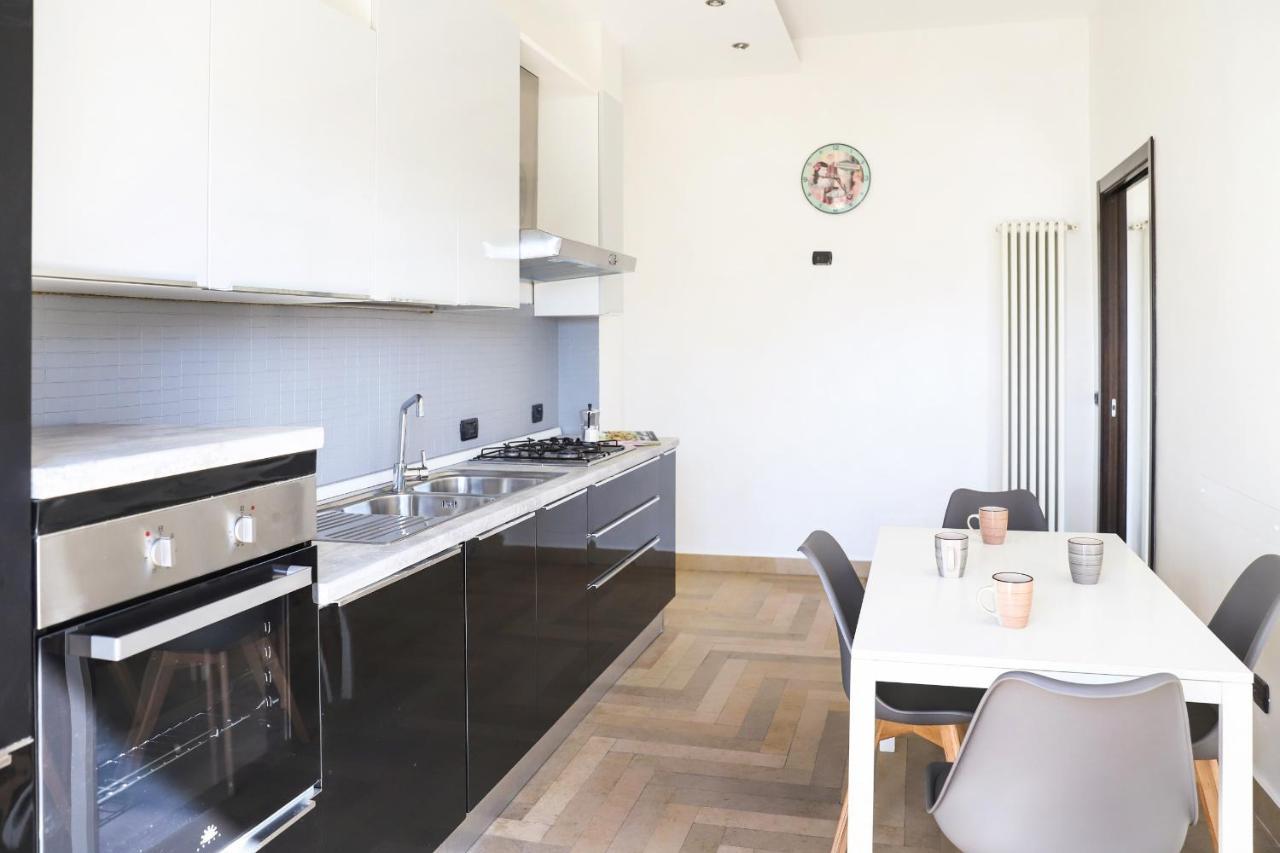 Apartment La Casa Di Partenope By Wonderful Italy